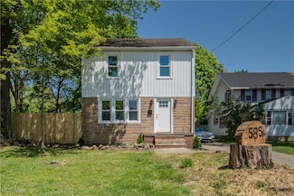 585 E Glenwood Ave, Akron, OH 44310