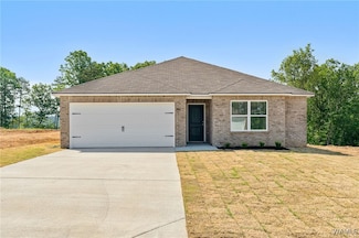 2421 Bobwhite Dr, Tuscaloosa, AL 35405