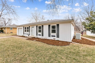 546 Trotter Ave, Maize, KS 67101