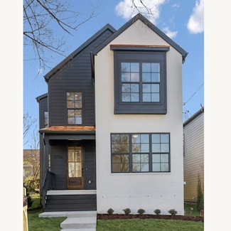 2715 Batavia St, Nashville, TN 37208