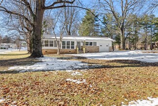 524 S Kelley St, Harrison, AR 72601