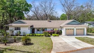 709 Amelia Dr, Fernandina Beach, FL 32034