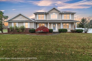 7620 Barsfield Ln, Grand Ledge, MI 48837