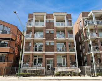 2442 N Clybourn Ave Unit 5S, Chicago, IL 60614
