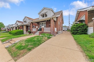 6307 Arsenal St, Saint Louis, MO 63139