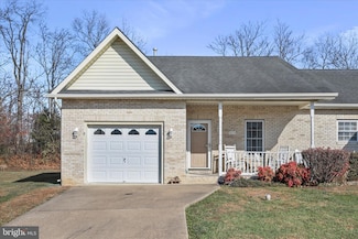 616 Allegheny Cir, Woodstock, VA 22664