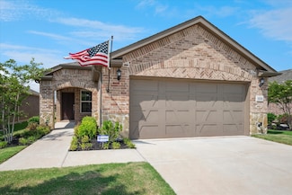 1231 Freedom Ln, Aubrey, TX 76227