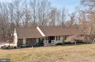 100 Tylers Lake Rd, Sewell, NJ 08080