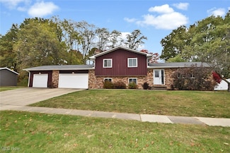 89 W Garwood Dr, Tallmadge, OH 44278