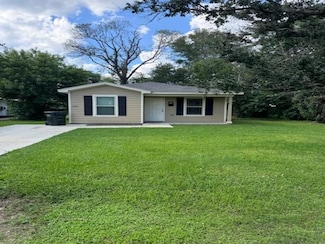 3945 12th St, Port Arthur, TX 77642