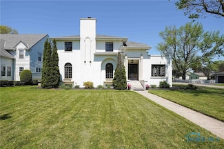 218 E Mcpherson Ave, Findlay, OH 45840