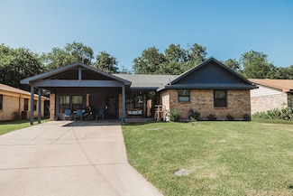 1313 E Turley St, Sherman, TX 75090