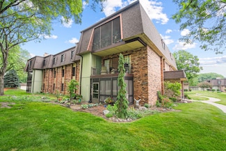 9197 North Rd Unit C, Palos Hills, IL 60465
