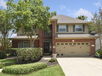 2601 Seashore Dr, Seabrook, TX 77586