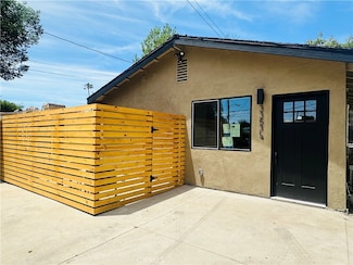 3353 Holyoke Dr, Los Angeles, CA 90065