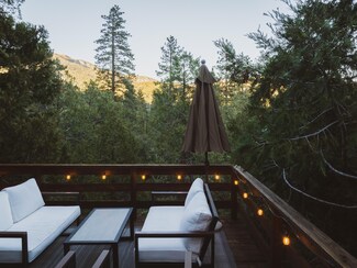 24561 Lakeview Dr, Idyllwild-Pine Cove, CA 92549