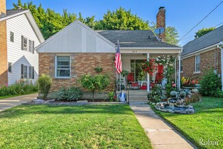 909 Flat St NE, Grand Rapids, MI 49503