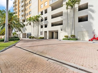 1625 Kennedy Causeway Unit 608A, North Bay Village, FL 33141