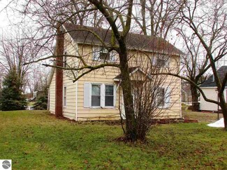 110 Webster St, Ithaca, MI 48847