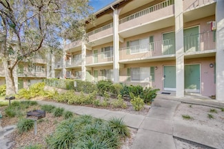 145 Oyster Bay Cir Unit 220, Altamonte Springs, FL 32701