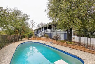 8781 Simmons Rd, Redding, CA 96001
