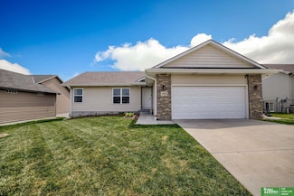 4401 W Milton Rd, Lincoln, NE 68528