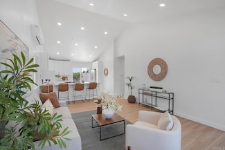 3939 Magnolia Rd, Oceanside, CA 92058