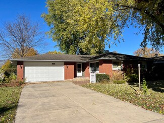 1920 Lin Lor Ln, Elgin, IL 60123