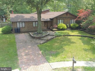 1 Claridge Ct, Absecon, NJ 08201
