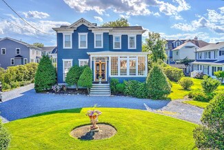 2 Riverdale Ave, Monmouth Beach, NJ 07750