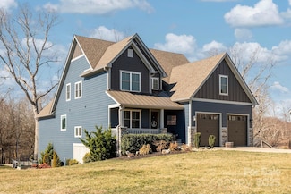 150 Hollabrook Pkwy, Mills River, NC 28759