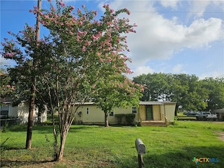 407 Ranier Rd, Gatesville, TX 76528