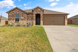 1006 Hidden Valley Dr, Chandler, TX 75758