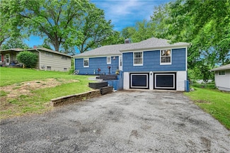 11228 Jackson Ave, Kansas City, MO 64137