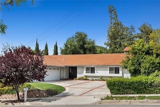 3736 Eddingham Ave, Calabasas, CA 91302