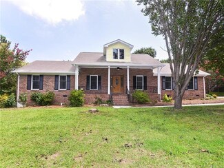6416 Dougherty Dr, Charlotte, NC 28213