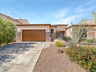 484 E Via Puente Lindo, Sahuarita, AZ 85629