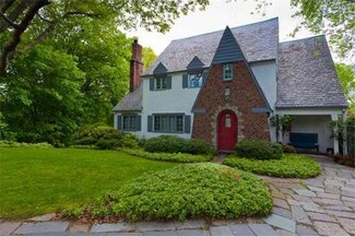 41 Dorset Rd, Waban, MA 02468