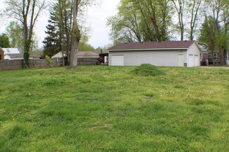 416 4th St, Rising Sun, IN 47040
