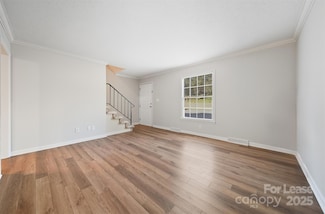 824 6th St NW, Hickory, NC 28601