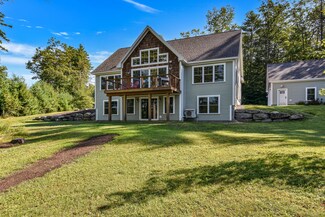 54 Pioneer Ln, Bridgton, ME 04009