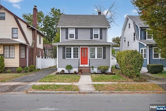 65 Leslie St, East Orange, NJ 07017