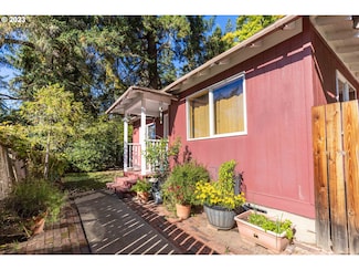 19012 Tiller Trail Hwy, Days Creek, OR 97429
