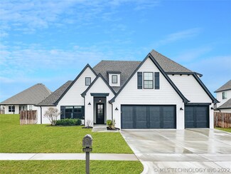 1210 W 86th Place S, Tulsa, OK 74132