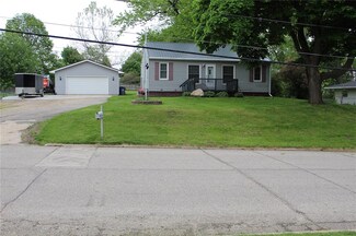 2937 Schaeffer Dr SW, Cedar Rapids, IA 52404