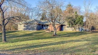 93 Mosher Rd, Princeton, NJ 08540