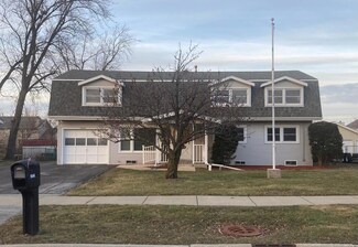 5646 W Roosevelt St, Monee, IL 60449