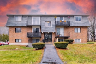 176 Maple Ave Unit 1-38, Rutland, MA 01543