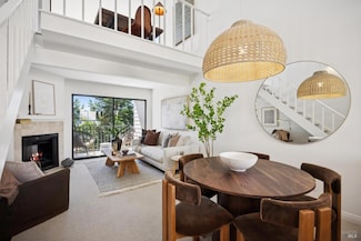 904 Via Casitas, Greenbrae, CA 94904
