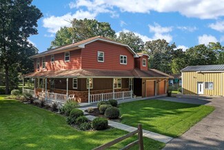 10420 W Hendee Rd, Beach Park, IL 60087